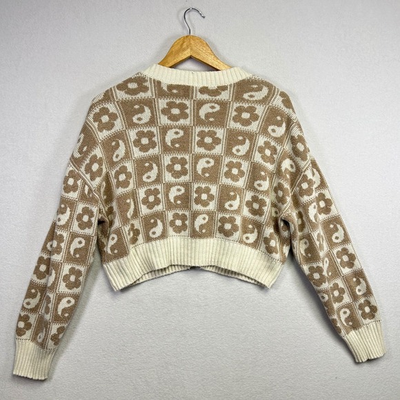 American Eagle Cropped Cardigan Sweater Yin Yang Flower Print Beige Cream M - Picture 6 of 9